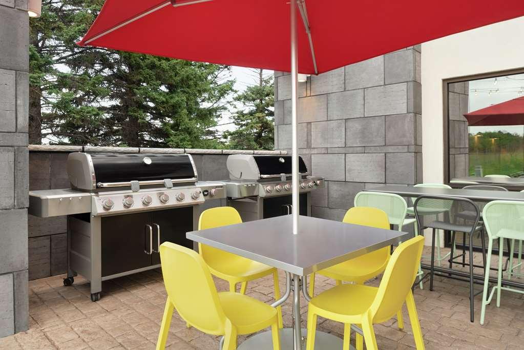 Home2 Suites By Hilton Carmel Indianapolis Екстер'єр фото