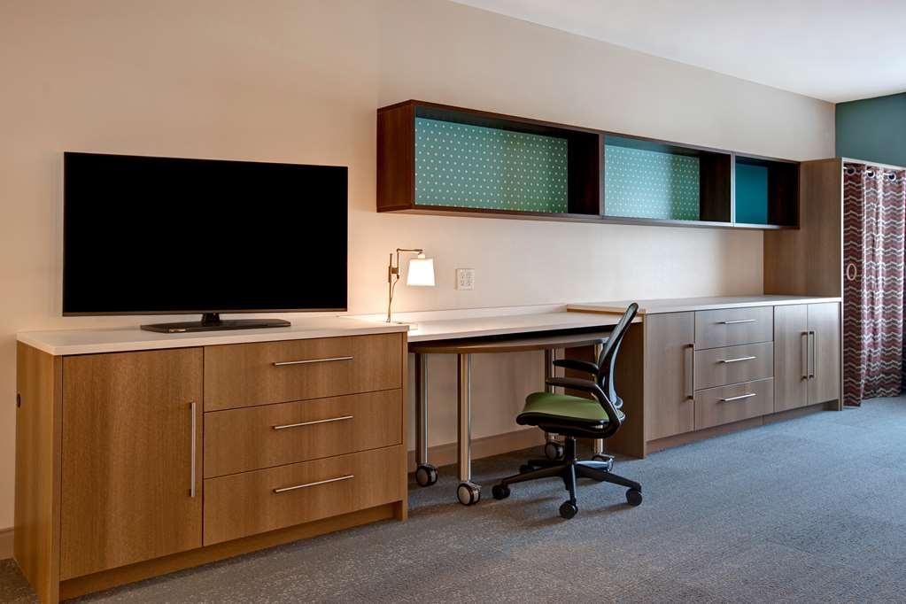 Home2 Suites By Hilton Carmel Indianapolis Номер фото