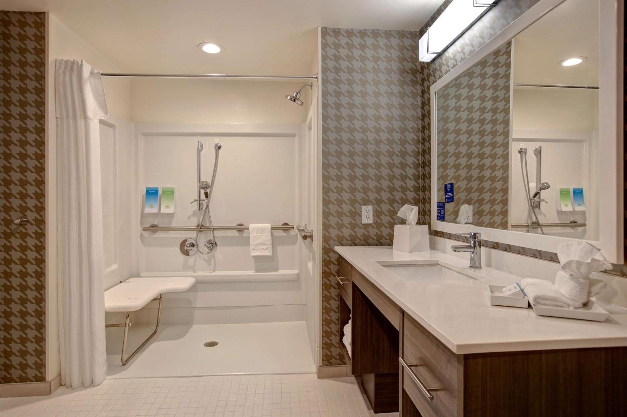 Home2 Suites By Hilton Carmel Indianapolis Екстер'єр фото