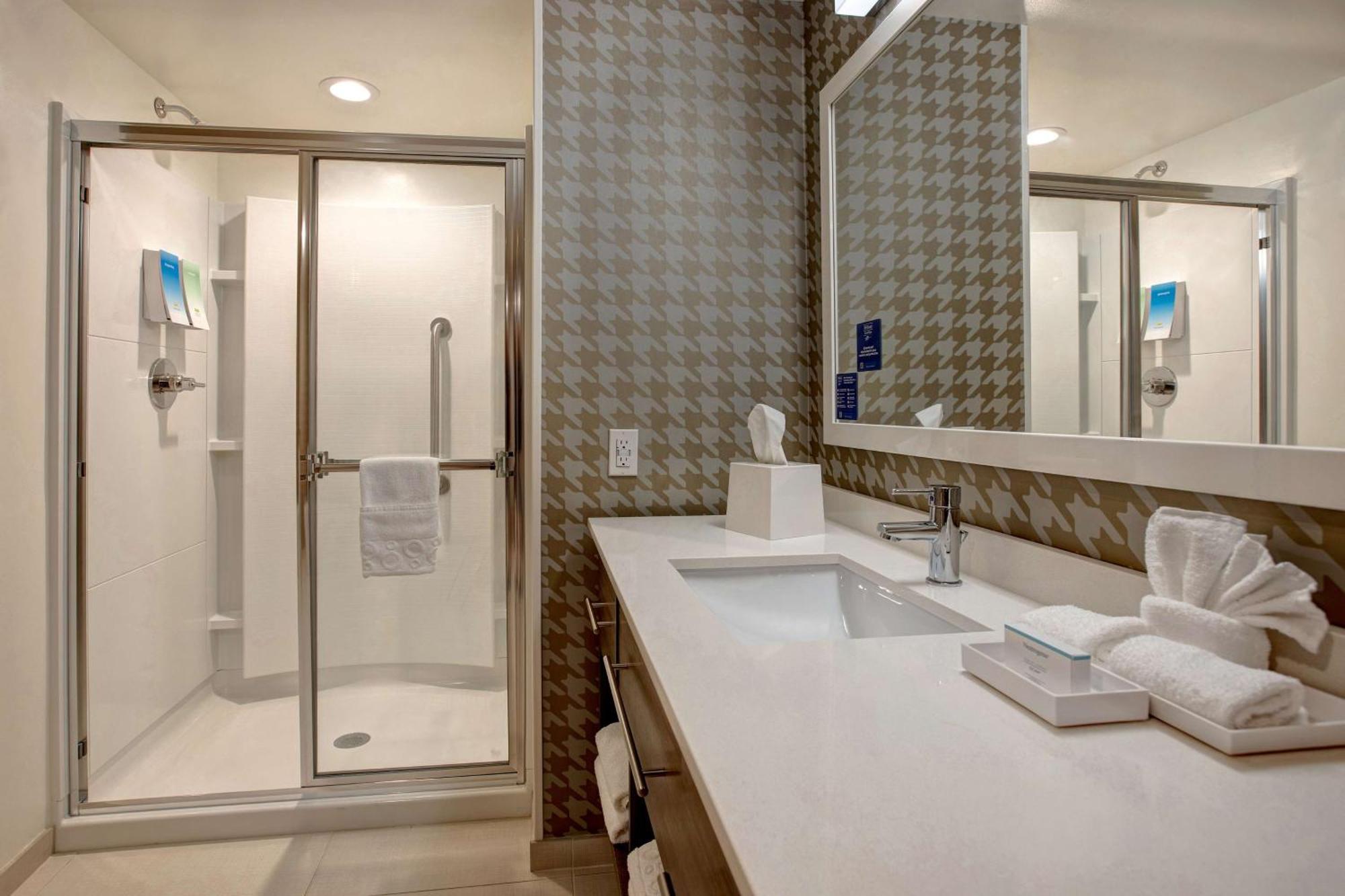 Home2 Suites By Hilton Carmel Indianapolis Екстер'єр фото