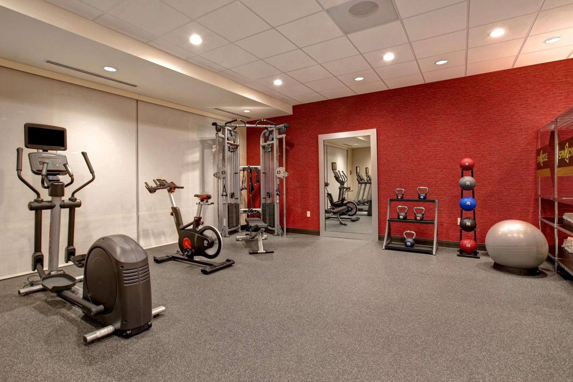 Home2 Suites By Hilton Carmel Indianapolis Екстер'єр фото